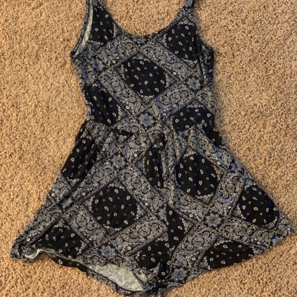 H&M Romper - Picture 3 of 3